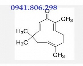 (2E,6E,10E)-2,6,9,9-tetramethylcycloundeca-2,6,10-trien-1-one